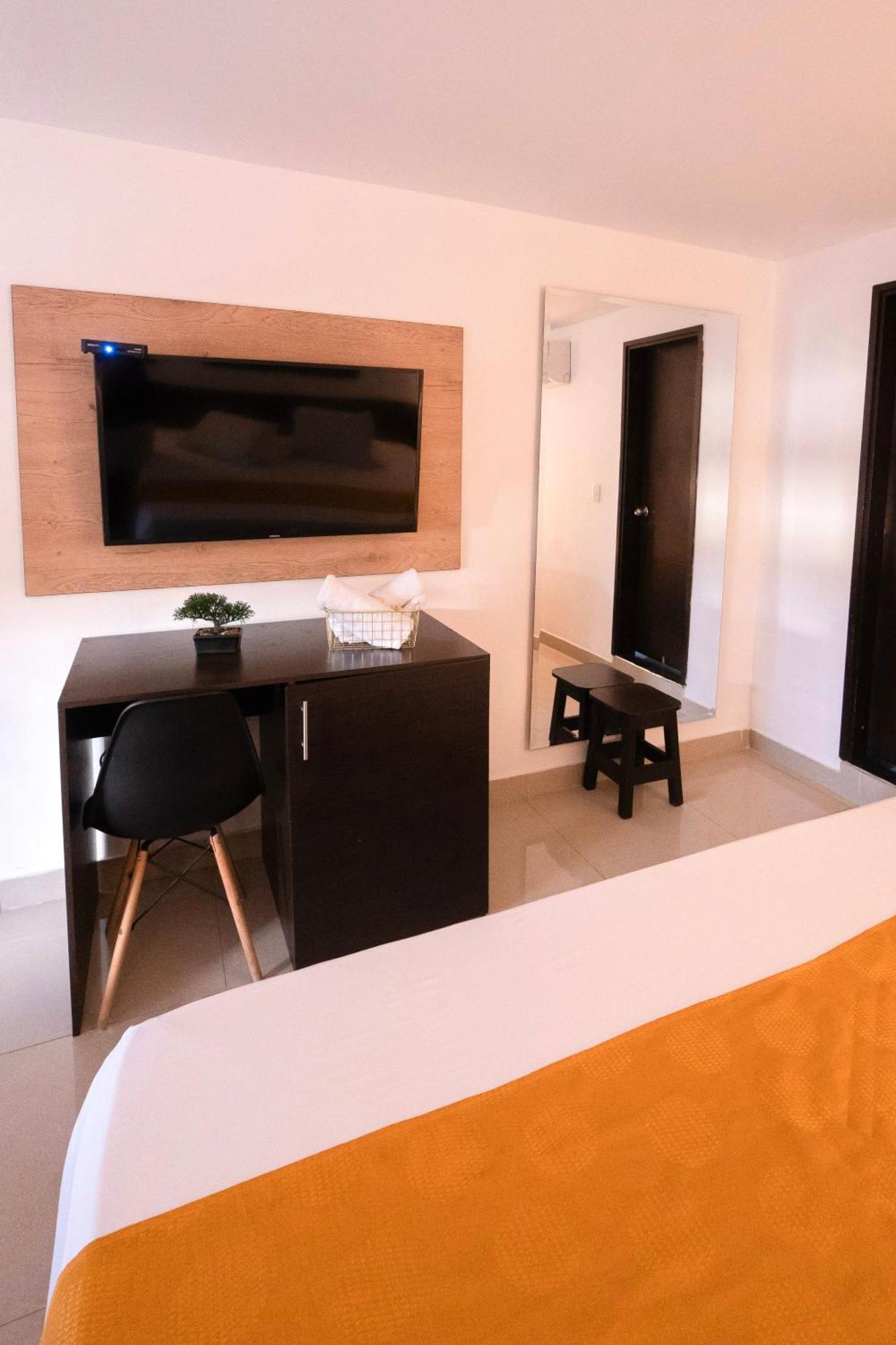 Sixth House Suite Cali Exterior photo