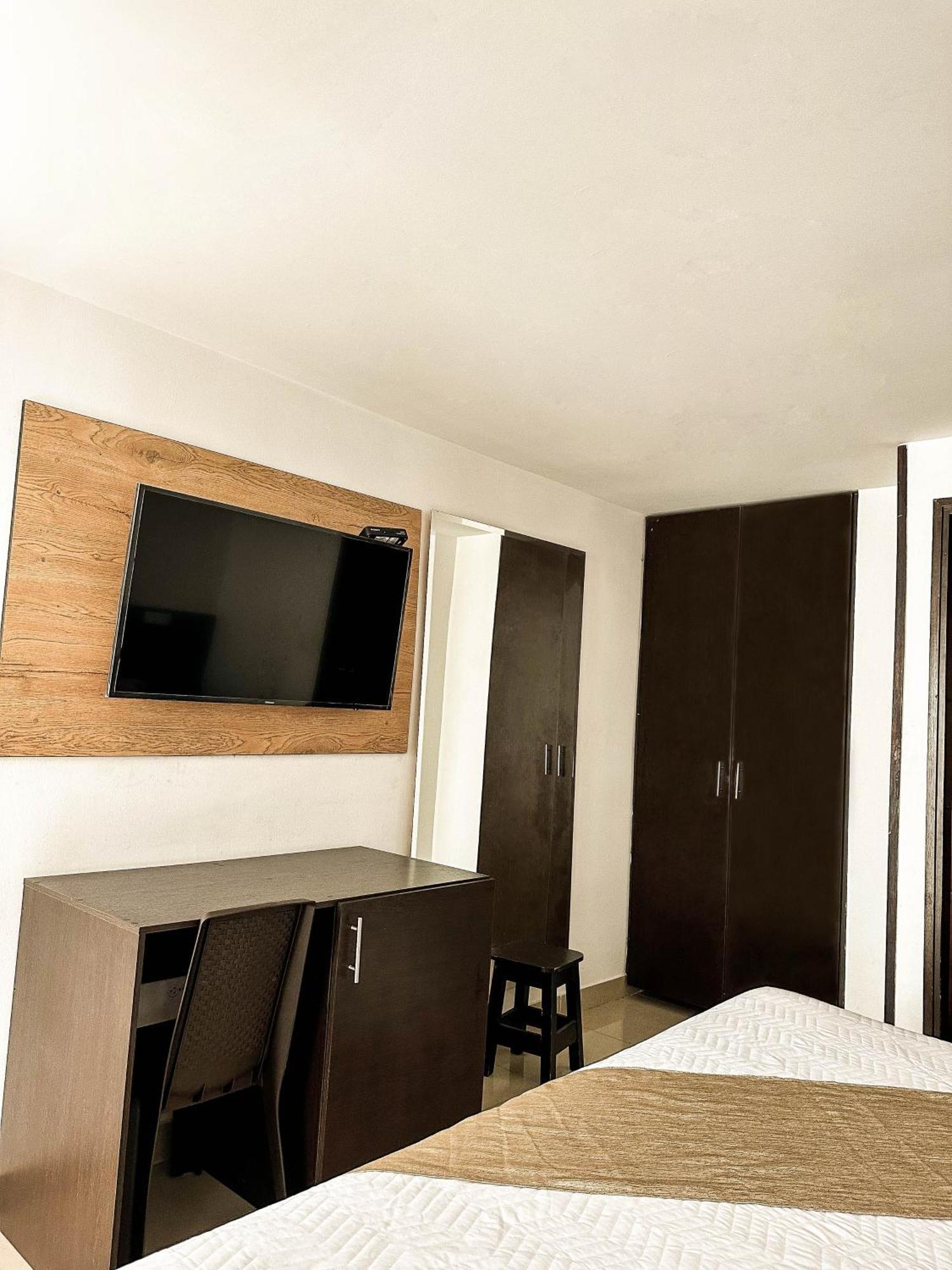Sixth House Suite Cali Exterior photo